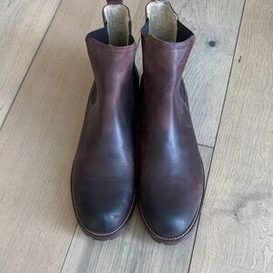 Men's Banana Republic Orthite Brown Leather Chelsea Boots